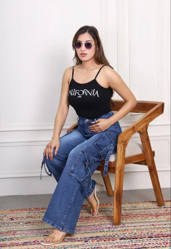 Bata_High_Rise_Straight_Fit_Stretchable_Denim_Jeans_For_Women