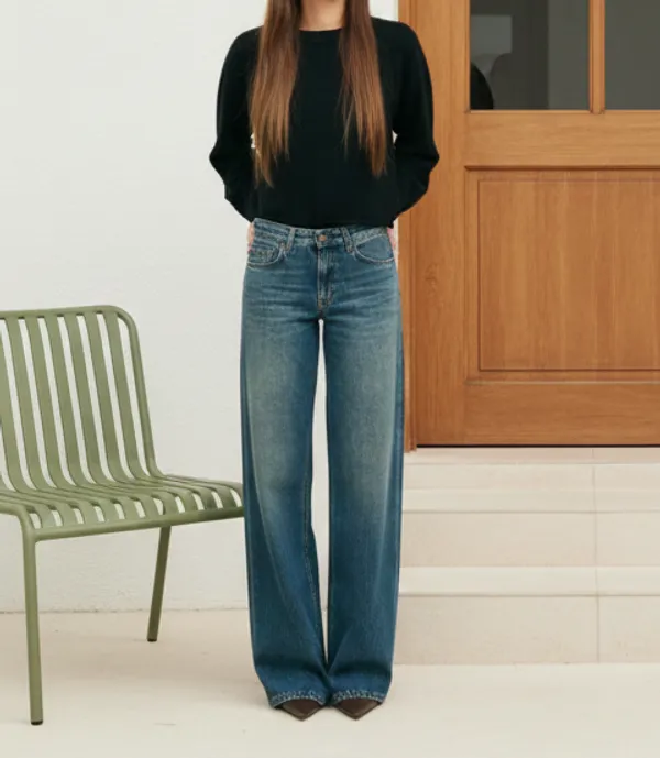 Tint_Blue_Whisker_Spray_Wide_Leg_Jeans_For_Women