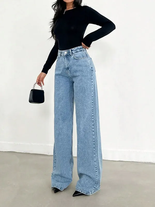 Ice_Washed_Wide_Leg_Denim_Jeans_For_Women