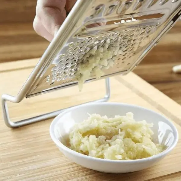 Blue_Hand_Grater_Stainless_Steel_For_Home_And_Accessories