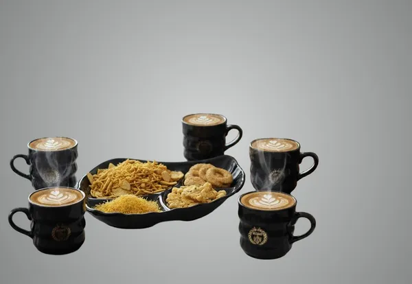 Black_Cup_&_Platter_Set_Glass_For_Home_And_Accessories