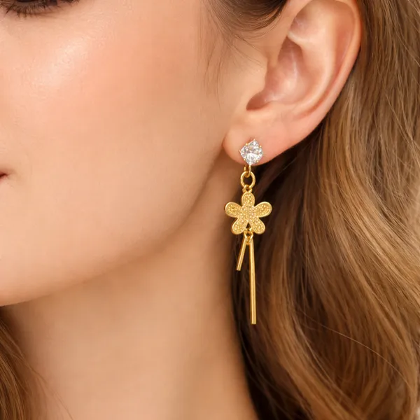 Gold_Elegant_Design_Alloy_Earrings_For_Women