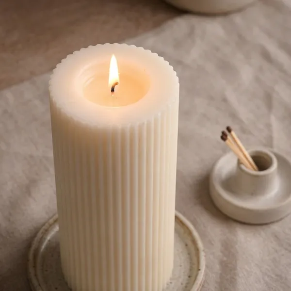 The_Ribbed_Pillar