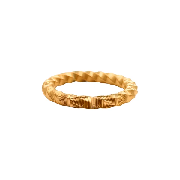 Gold_Regal_Spiral_Luxe_Bracelet_For_Women