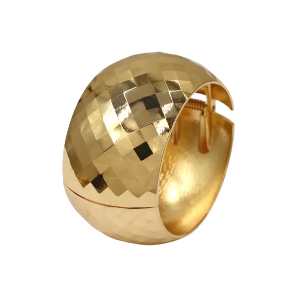 Gold_Radiant_Facet_Statement_Bangle_For_Women