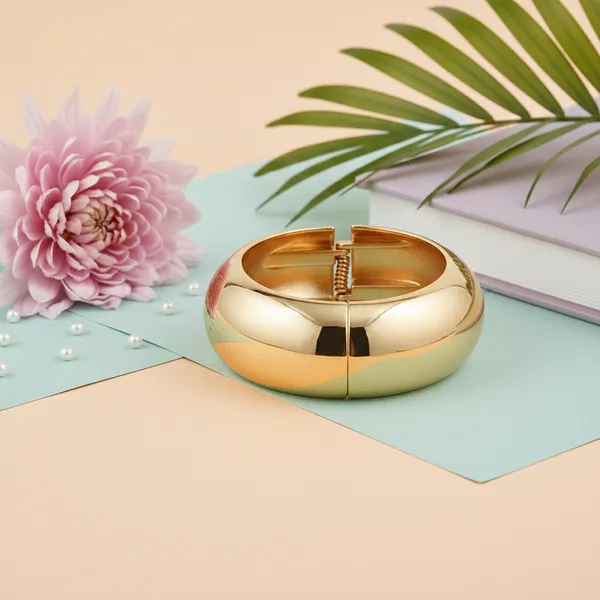 Gold_Imperial_Glow_Dome_Bangle_For_Women