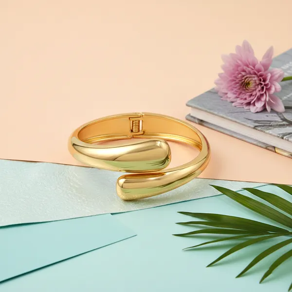Gold_Eloria_Modern_Sculpted_Wrap_Style_Gold_Finish_Bracelet_For_Women
