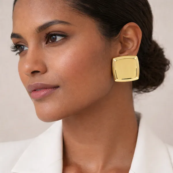 Gold_Regal_Edge_Statement_Earrings_For_Women