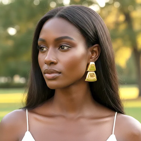 Gold_Modern_Luxe_Sculpted_Drop_Earrings_For_Women