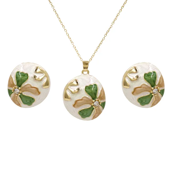 Multicolor_Brass_And_Mixed_Alloy_Necklace_For_Women