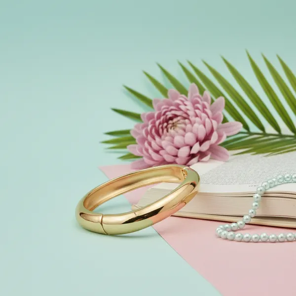 Gold_Aurelia_Luxe_Gold_Tone_Dome_Bangle_For_Women