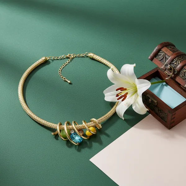 Gold_Verona_Luxe_Necklace_Set_For_Women