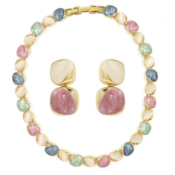 Gold_Maison_Blush_Signature_Set_For_Women