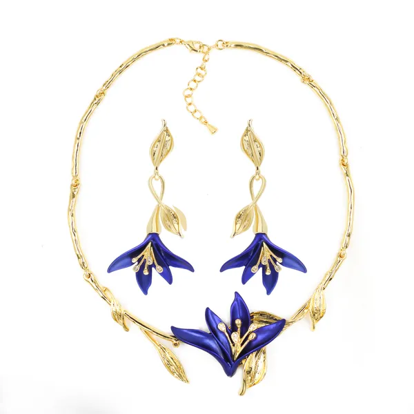 Gold_And_Blue_Midnight_Bloom_Luxe_Set_For_Women