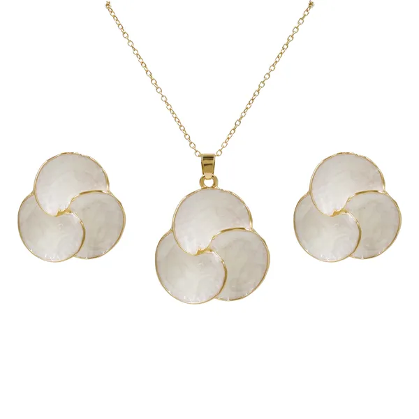 White_And_Gold_Brass_And_Mixed_Alloy_Necklace_For_Women