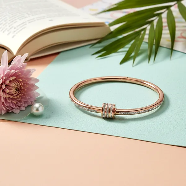 Rose_Gold_Classic_Slim_Cz_Statement_Bangle_For_Women