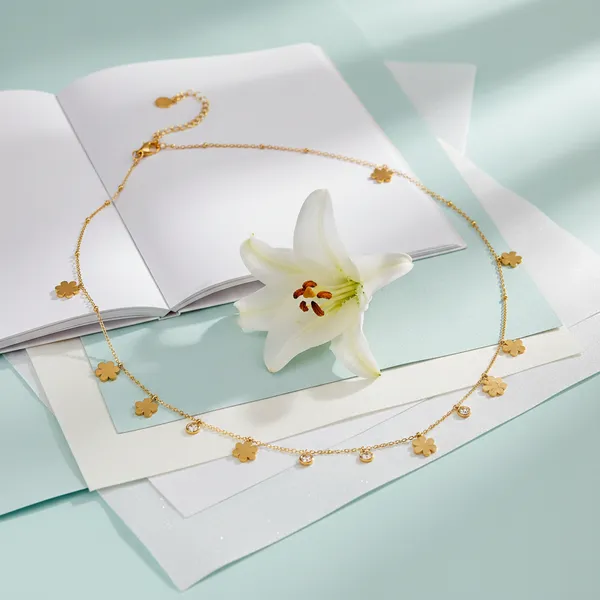 Gold_Brass_And_Mixed_Alloy_Necklace_For_Women