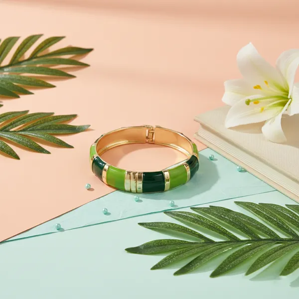 Multicolor_Green_Harmony_Luxe_Bangle_For_Women