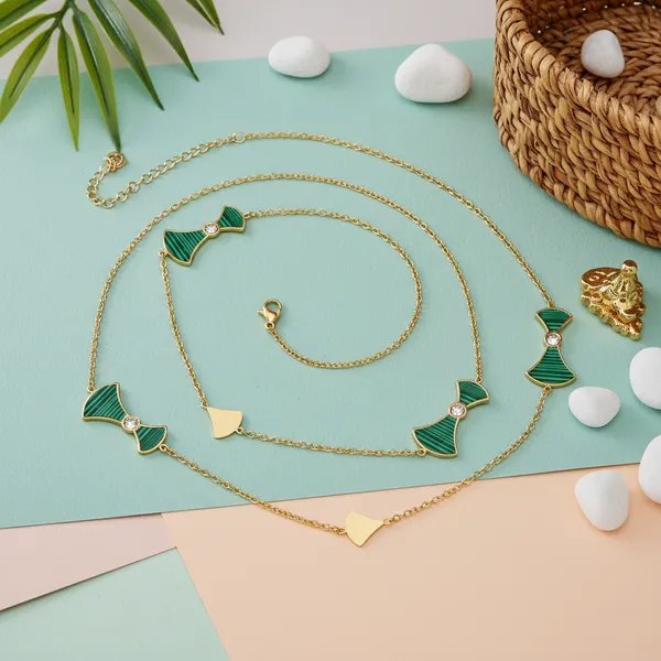 Gold_Brass_And_Mixed_Alloy_Necklace_For_Women