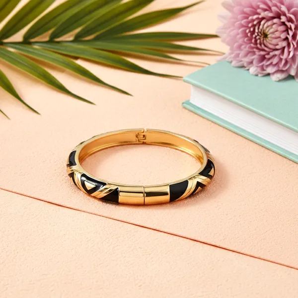 Black_And_Gold_Eclipse_Black_And_Gold_Tone_Bangle_For_Women