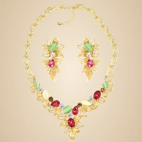 Gold_Flora_Royale_Premium_Set_For_Women