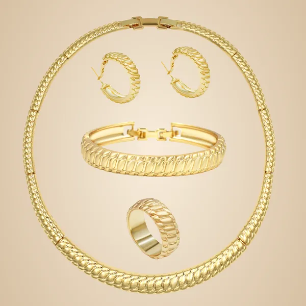 Gold_Prestige_Curve_Masterpiece_Set_For_Women