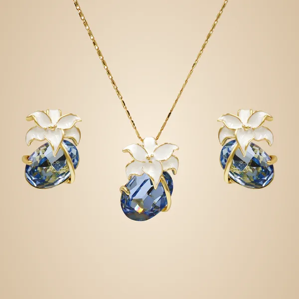 White_And_Gold_Brass_And_Mixed_Alloy_Necklace_For_Women