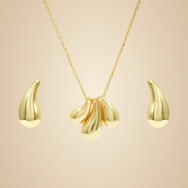 Gold_Brass_And_Mixed_Alloy_Necklace_For_Women