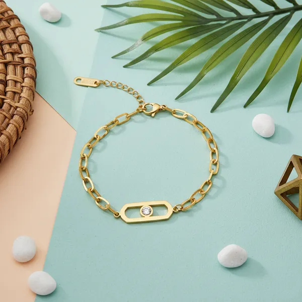 Gold_Brass_And_Mixed_Alloy_Necklace_For_Women