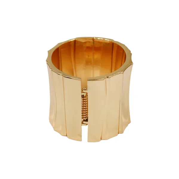 Gold_Regal_Wave_Luxe_Cuff_For_Women