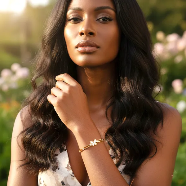 Gold_Royal_Flutter_Diamonette_Luxe_Bangle_For_Women