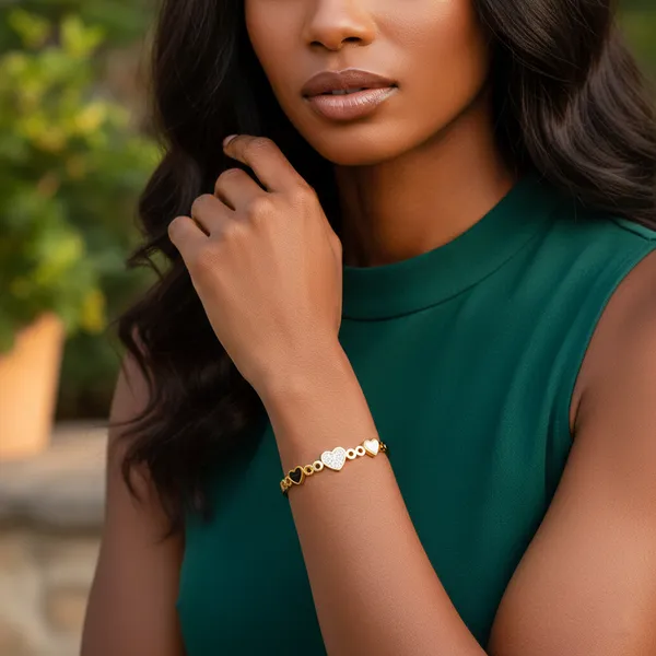 Gold_Eternal_Hearts_Luxe_Openable_Bangle_For_Women
