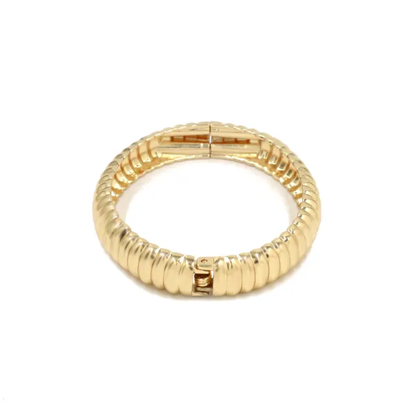 Gold_Radiant_Curve_Signature_Bangle_For_Women
