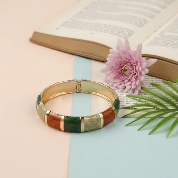 Multicolor_Festive_Fusion_Openable_Bangle_For_Women