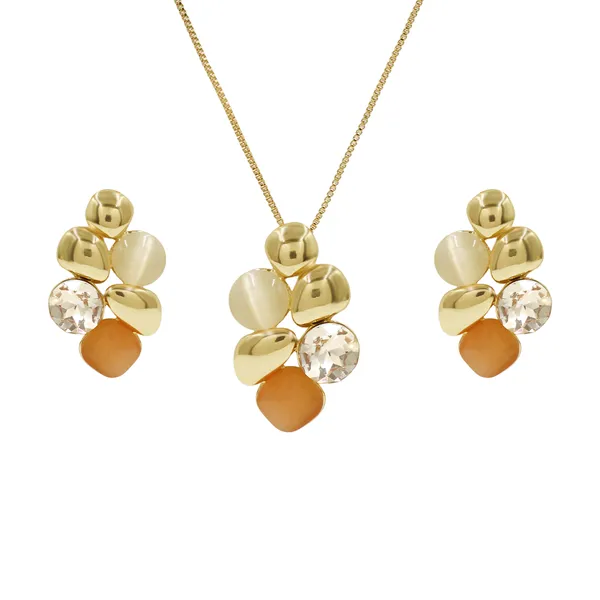 Gold_Brass_And_Mixed_Alloy_Necklace_For_Women