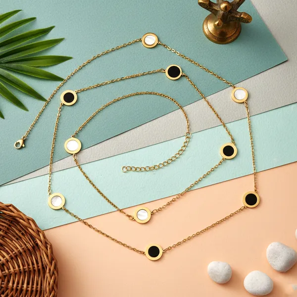 Gold_Brass_And_Mixed_Alloy_Necklace_For_Women