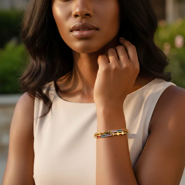 Gold_Prism_Luxe_Gold_Tone_Bangle_For_Women