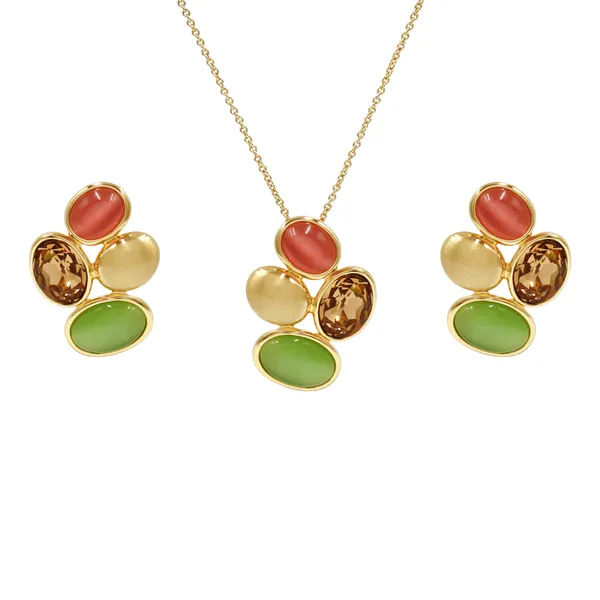 Gold_Brass_And_Mixed_Alloy_Necklace_For_Women