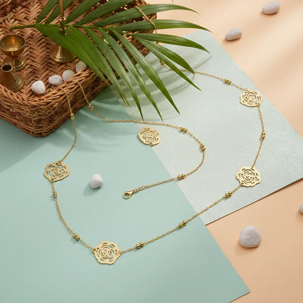Gold_Brass_And_Mixed_Alloy_Necklace_For_Women