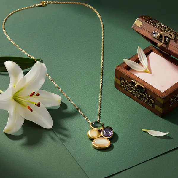 Gold_Brass_And_Mixed_Alloy_Necklace_For_Women