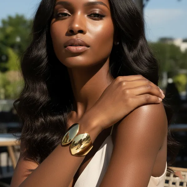 Gold_Seraphina_Sculpted_Gold_Cuff_For_Women