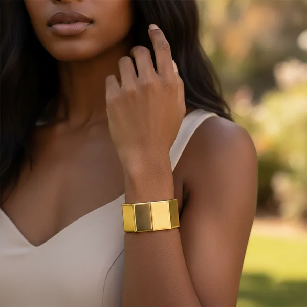 Gold_Imperial_Hexa_Gold_Tone_Bangle_For_Women