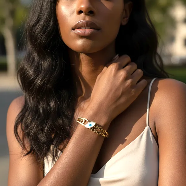 Gold_Guardian_Glow_Statement_Bangle_For_Women