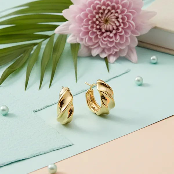 Gold_Modern_Shine_Necklace_And_Earring_Set_For_Women