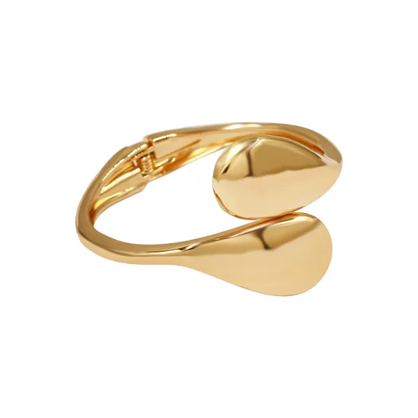Gold_Nova_Twist_Bracelet_For_Women