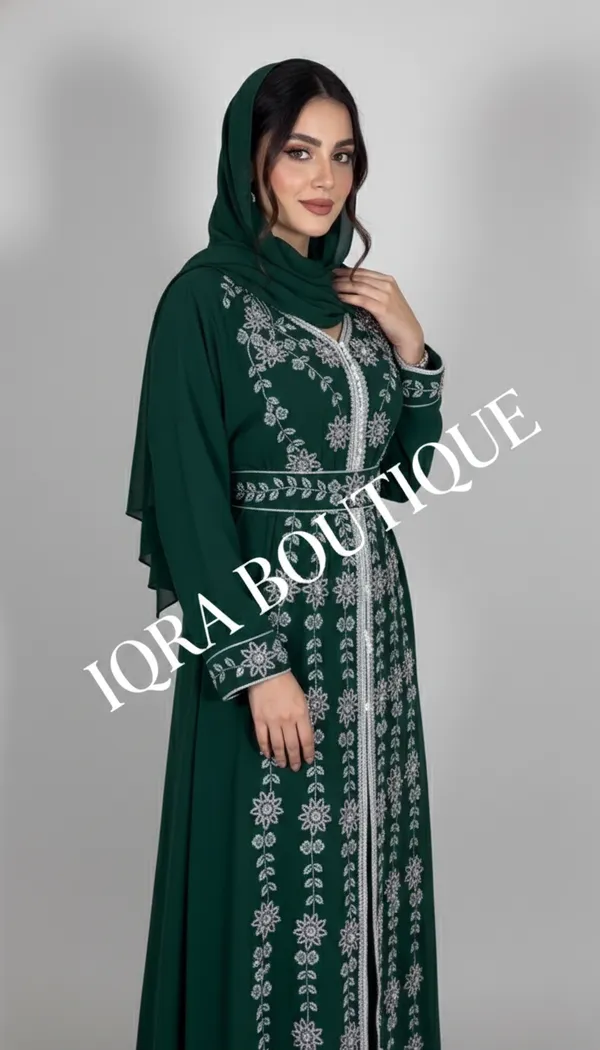 Bottle_Green_Georgette_Gown_For_Women