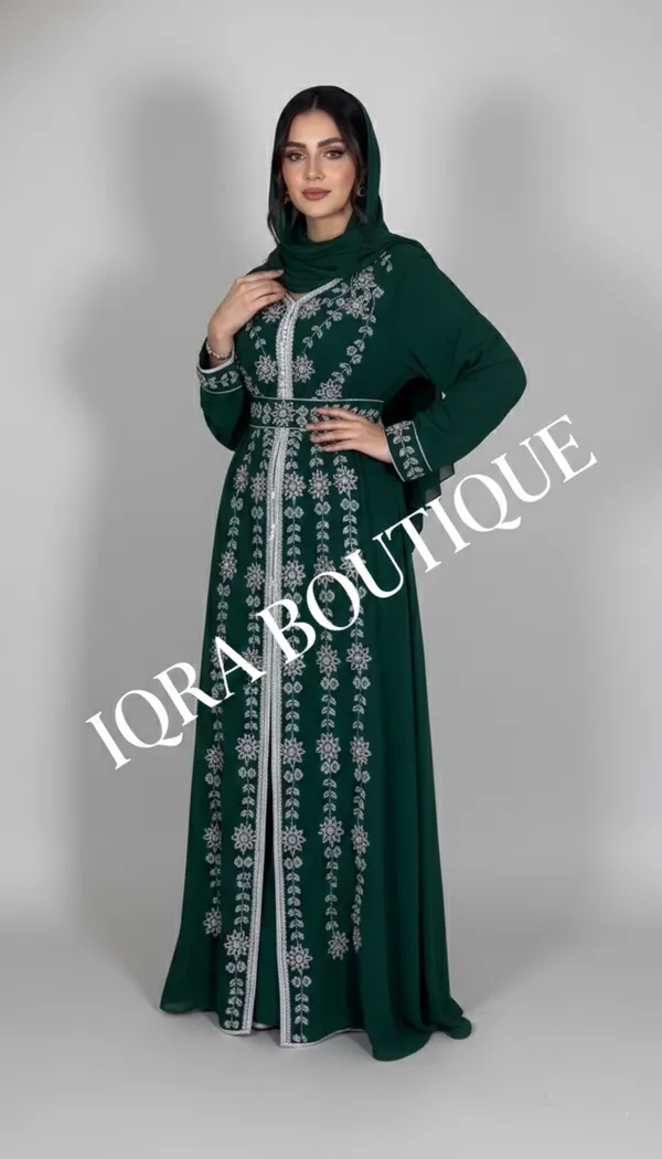 Bottle_Green_Georgette_Gown_For_Women