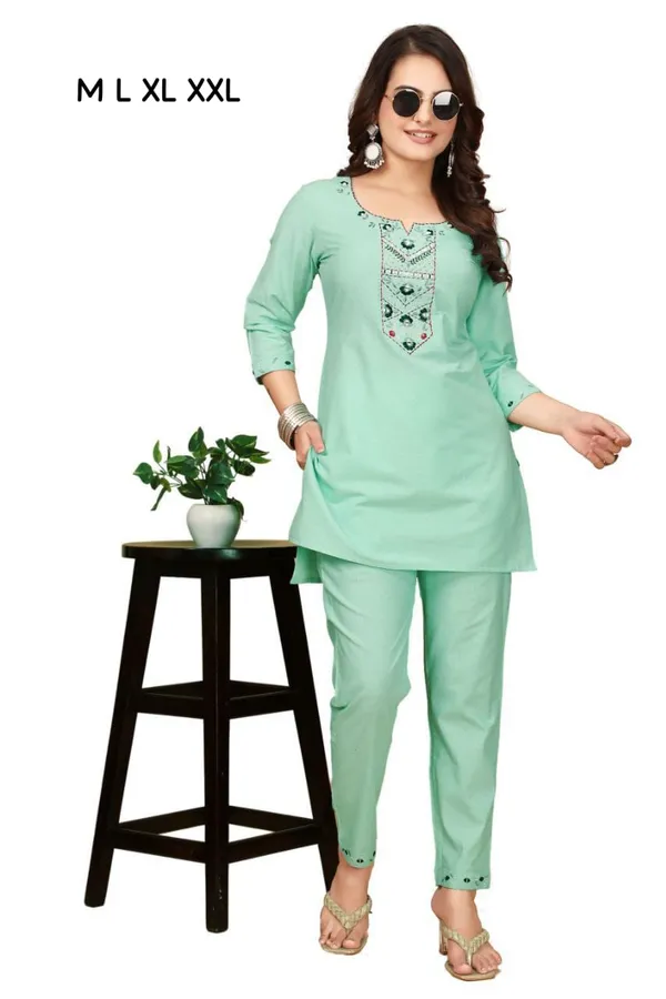 Women's_Mint_Green_Embroidered_Kurta_Pant_Set