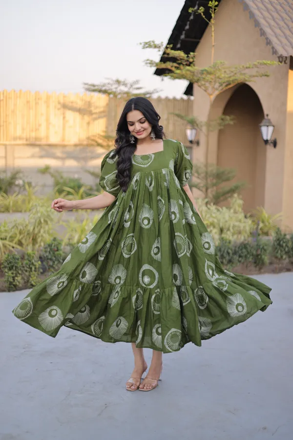 Olive_Green_Circle_Print_Maxi_Dress_with_Puff_Sleeves