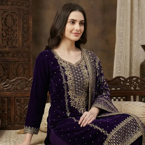 Embroidered_Purple_Georgette_Salwar_Suit_Set_with_Dupatta